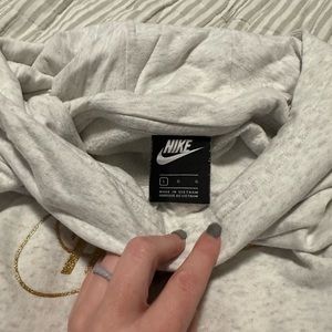Nike hoodie women’s large